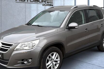 VW Tiguan 138.246 km 9.499 &euro; Düren 52349