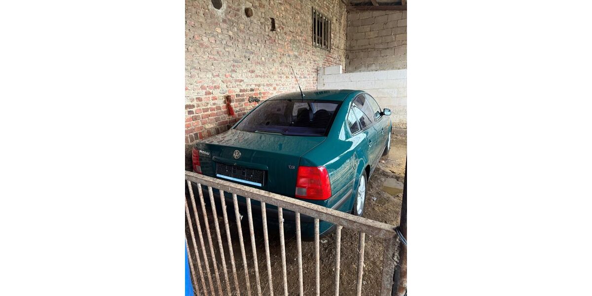 VW Passat 180.000 km 2.000 &euro; Übach-Palenberg 52531