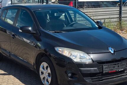 Renault Megane 191.368 km 2.600 &euro; Düren 52353