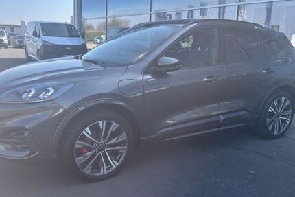 Ford Kuga 29.800 km 28.490 &euro; Erftstadt-Lechenich 50374