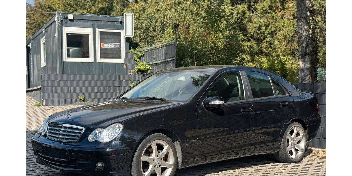 Mercedes-Benz C 200 140.000 km 4.999 &euro; Eschweiler 52249