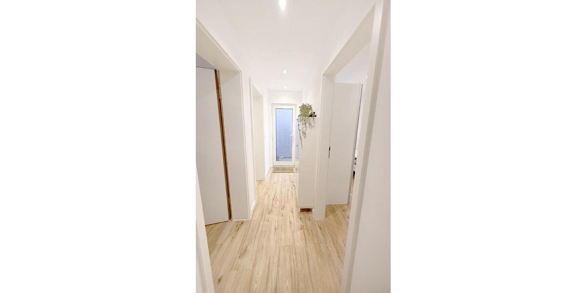 Einfamilienhaus Frechen - 5 Zimmer, 154 m&sup2;, 2.495&euro; | Angebot:26060513