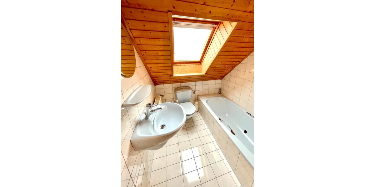 Einfamilienhaus Roetgen - 8 Zimmer, 250 m&sup2;, 639.000&euro; | Angebot:24865556