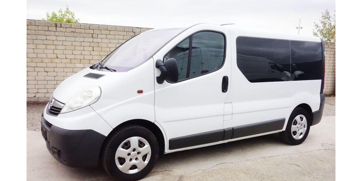 Opel Vivaro 124.000 km 9.800 &euro; Erftstadt 50374