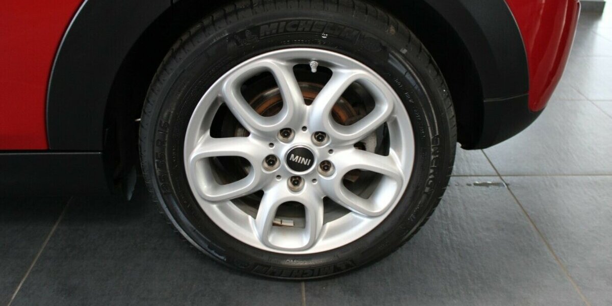 Mini Cooper Pepper - 5-Türig - Navi - SHZ - PDC - 83.970 km 11.980 &euro; Euskirchen 53881