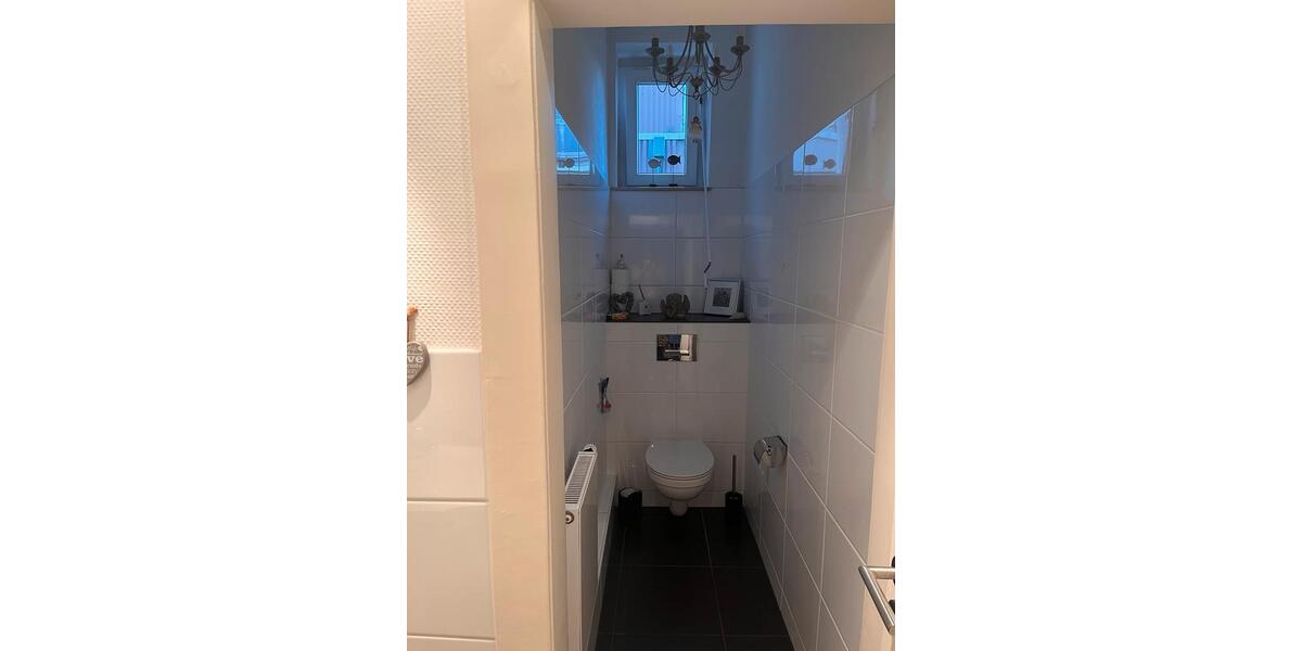 Etagenwohnung Düren - 4 Zimmer, 130 m&sup2;, 1.200&euro; | Angebot:26612551