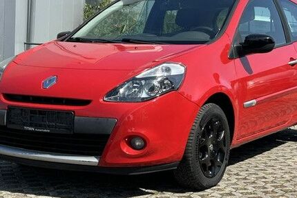 Renault Clio 97.000 km 3.850 &euro; Erftstadt 50374