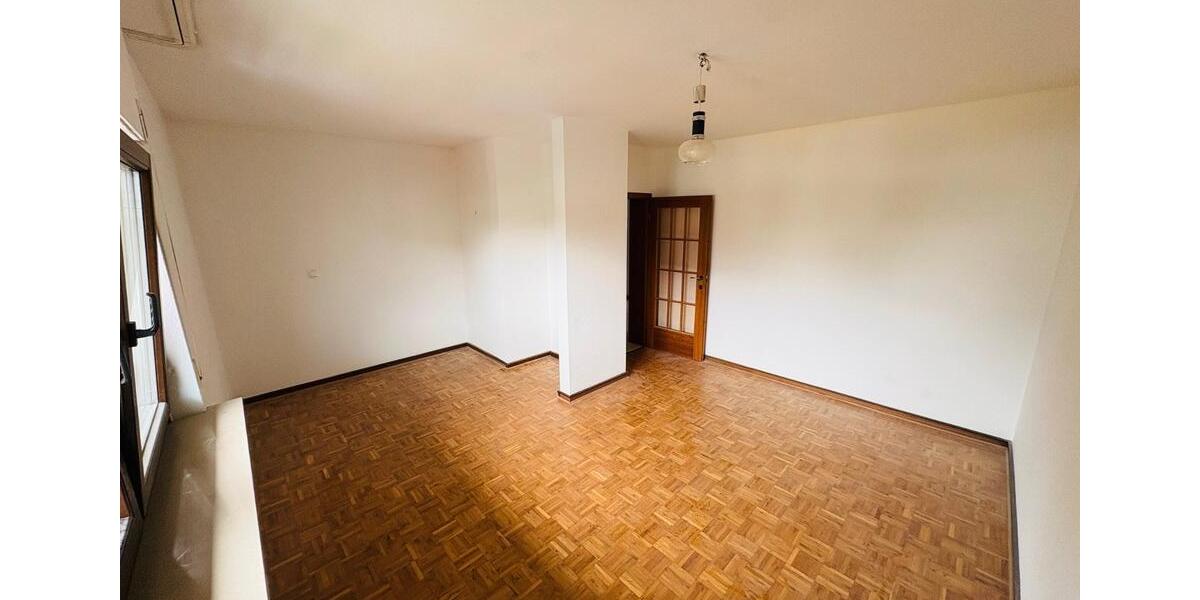 Etagenwohnung Euskirchen - 3 Zimmer, 120 m&sup2;, 1.295&euro; | Angebot:26648896