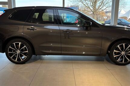 Volvo XC60 26.626 km 47.490 &euro; Düren 52351