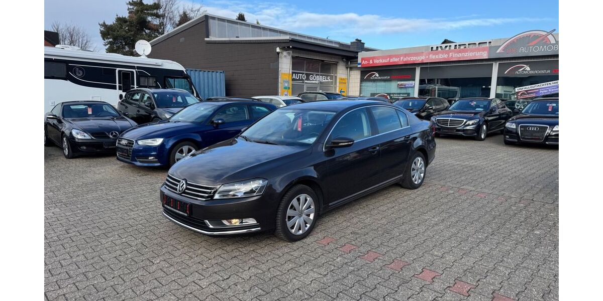 VW Passat 114.244 km 8.550 &euro; Aldenhoven 52457