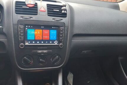 VW Golf 107.000 km 3.899 &euro; Merzenich 52399