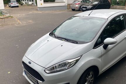 Ford Fiesta 69.950 km 5.850 &euro; Euskirchen 53881
