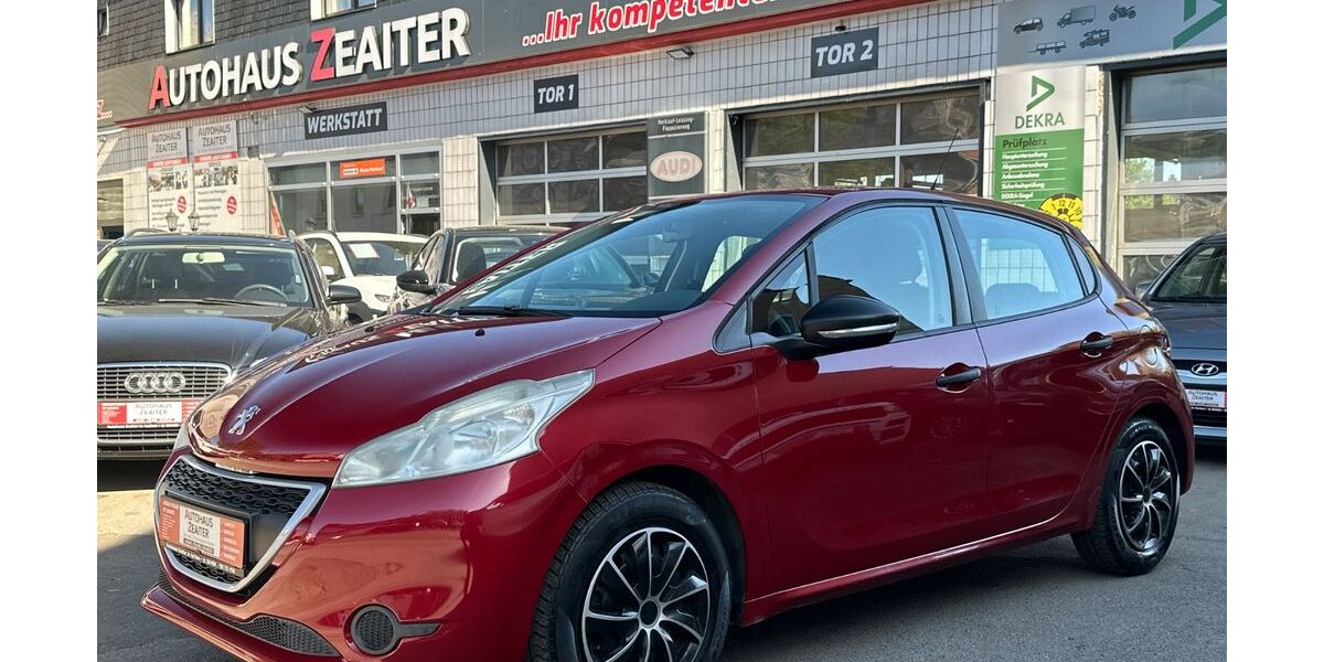 Peugeot 208 110.000 km 4.590 &euro; Stolberg bei Aachen 52222