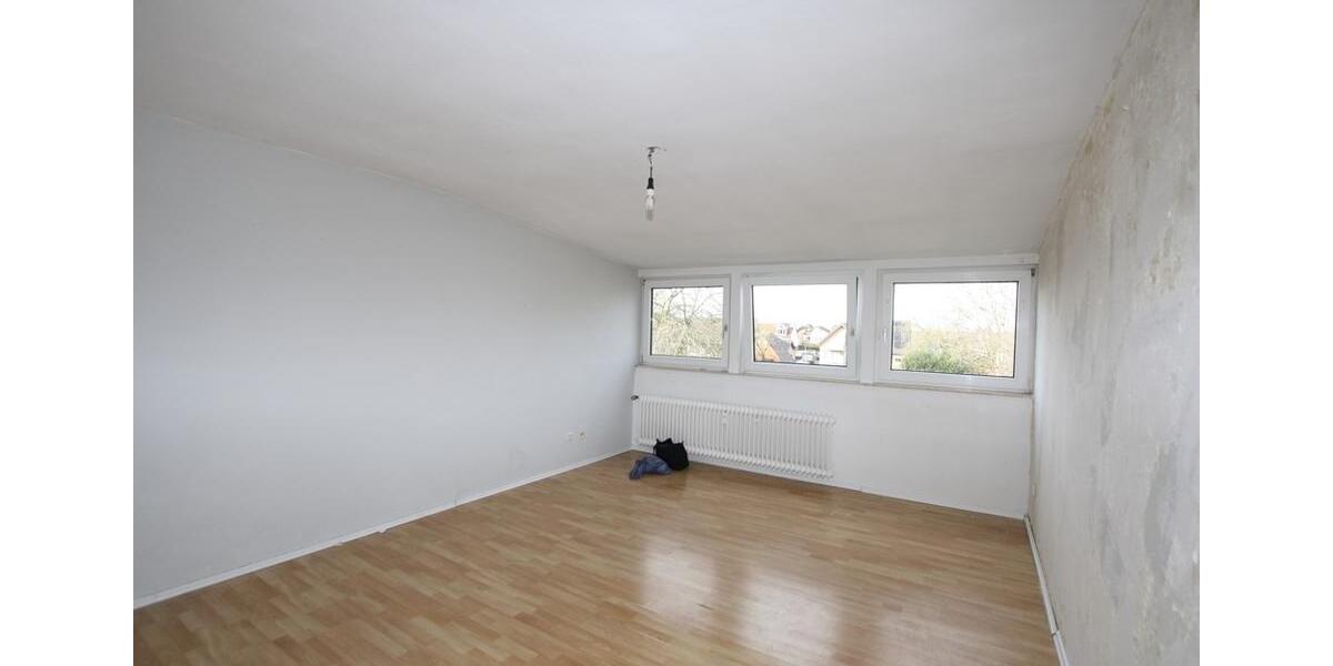 Dachgeschoßwohnung Kerpen Buir - 3 Zimmer, 67 m&sup2;, 630&euro; | Angebot:26645586