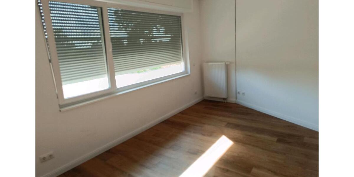 Erdgeschoßwohnung Rommerskirchen - 1 Zimmer, 64 m&sup2;, 820&euro; | Angebot:25892903
