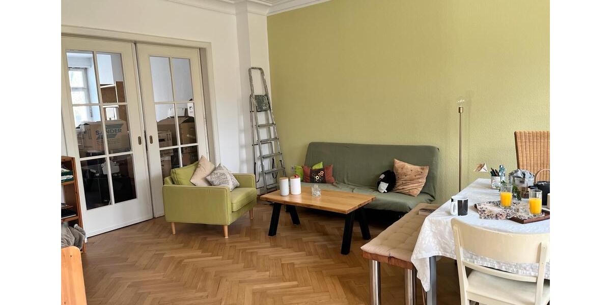 Etagenwohnung Aachen Aachen-Mitte - 2 Zimmer, 180 m&sup2;, 698&euro; | Angebot:24830828