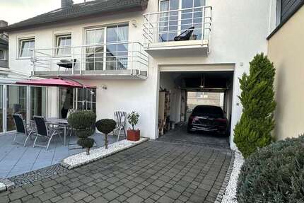 Haus Düren Mariaweiler-Hoven - 7 Zimmer, 203 m&sup2;, 680.000&euro; | Angebot:24683334