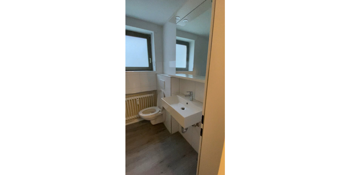 Etagenwohnung Aachen Aachen-Mitte - 2 Zimmer, 61 m&sup2;, 990&euro; | Angebot:25870128