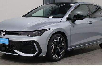 VW Golf 8.739 km 33.420 &euro; Aachen 52078