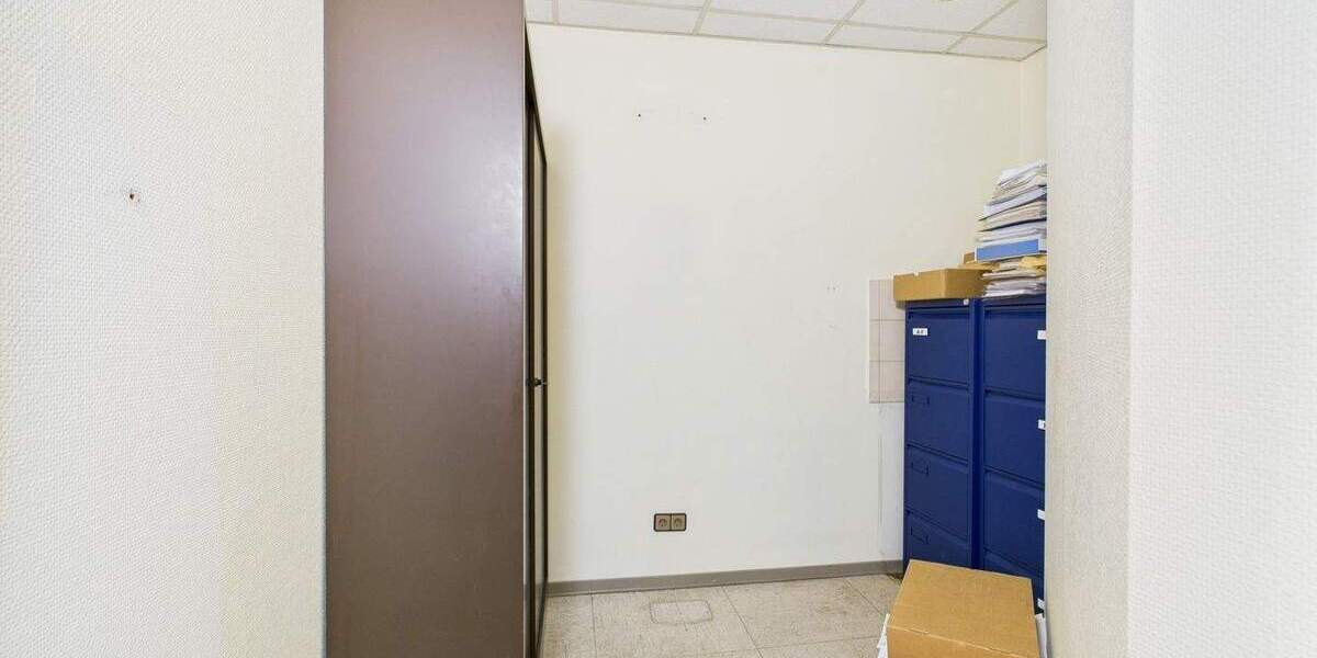 Gewerbeobjekt Weilerswist - 6 Zimmer, 112 m&sup2;, 204.000&euro; | Angebot:25734196