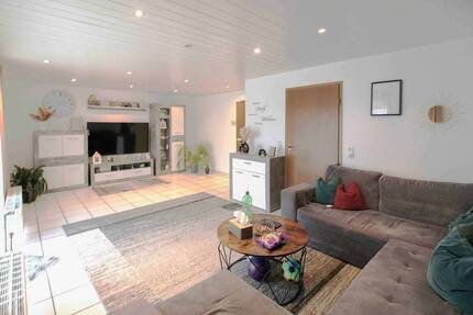 Haus Hürtgenwald Kleinhau - 8 Zimmer, 220 m&sup2;, 315.000&euro; | Angebot:25986018