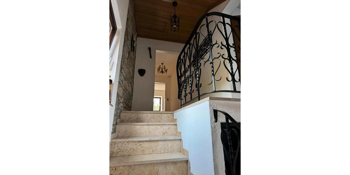 Etagenwohnung Aachen Aachen-Mitte - 3.5 Zimmer, 105 m&sup2;, 750&euro; | Angebot:25287110