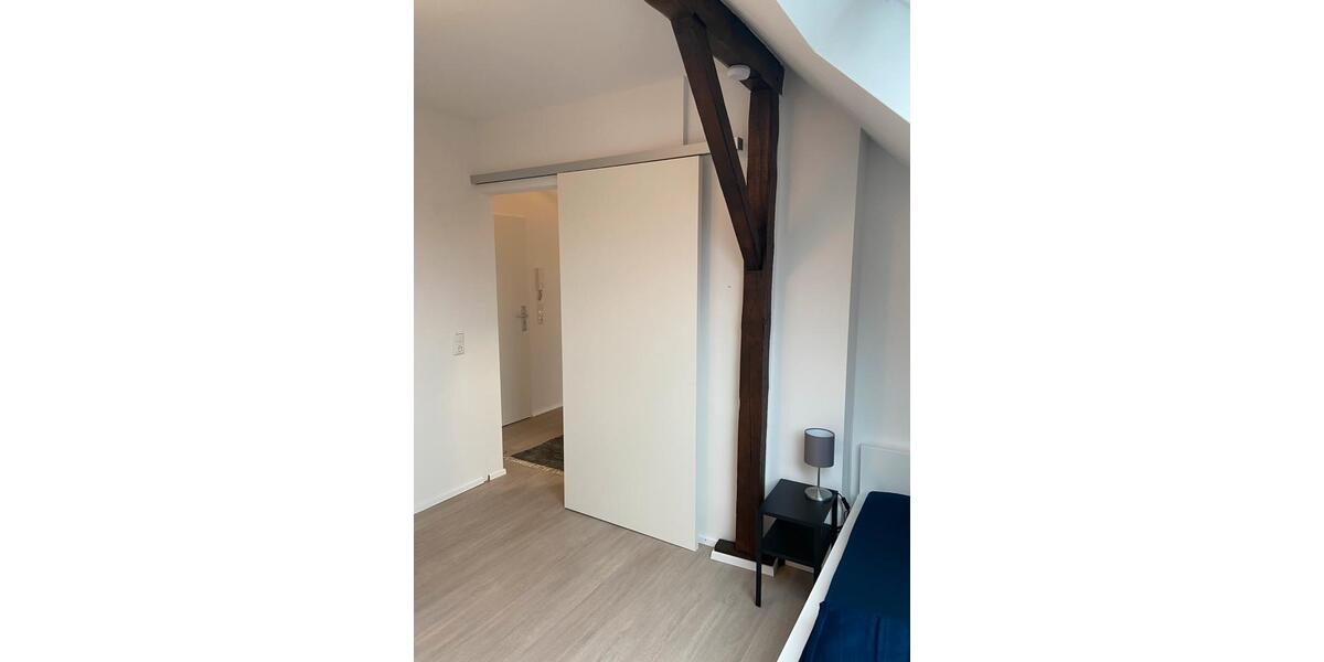 Dachgeschoßwohnung Aachen Aachen-Mitte - 4 Zimmer, 75 m&sup2;, 1.400&euro; | Angebot:25944879