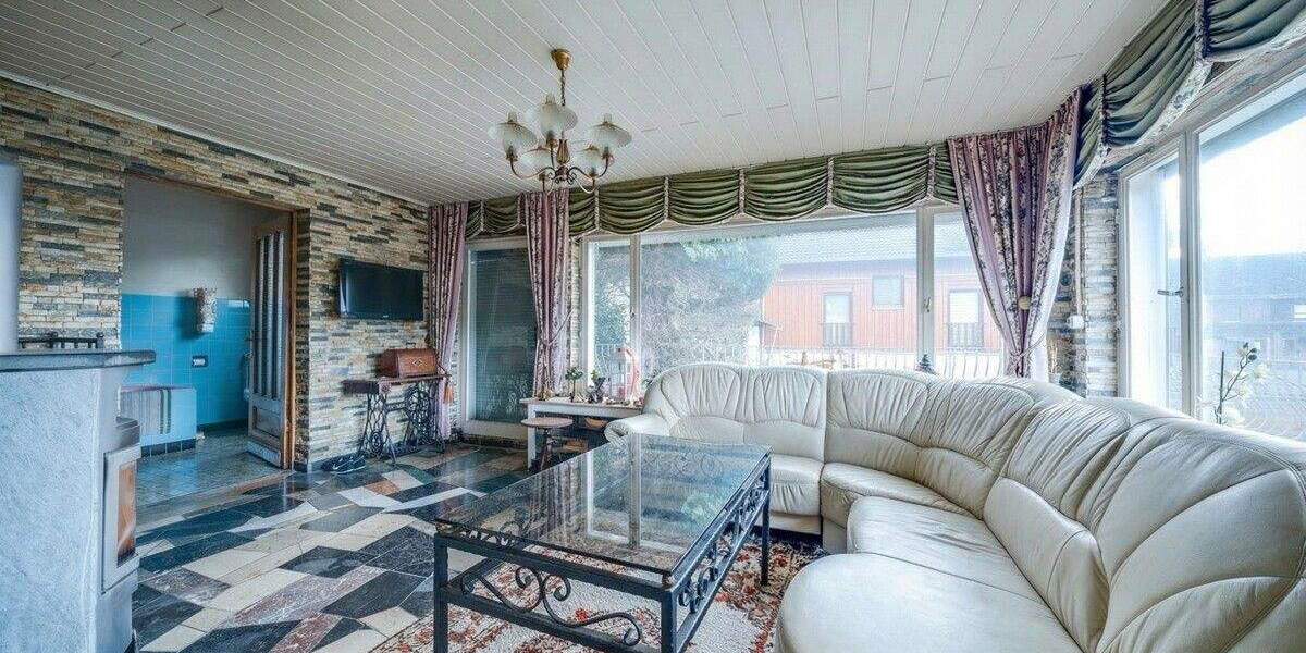 Mehrfamilienhaus, Wohnhaus Stolberg (Rheinland) Vicht - 6 Zimmer, 188 m&sup2;, 359.000&euro; | Angebot:25674571