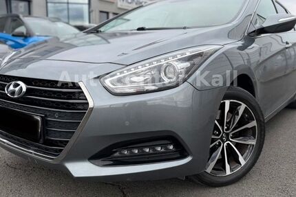 Hyundai i40 146.000 km 6.990 &euro; Kall 53925