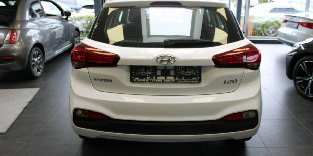 Hyundai i20 1.2 - 5-Türig - Klima - 41.802 km 11.980 &euro; Euskirchen 53881