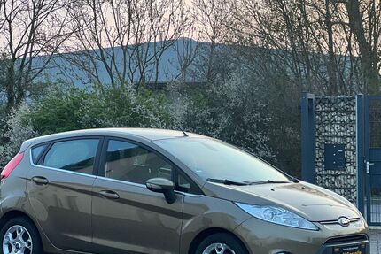 Ford Fiesta 95.975 km 6.500 &euro; Jülich 52428