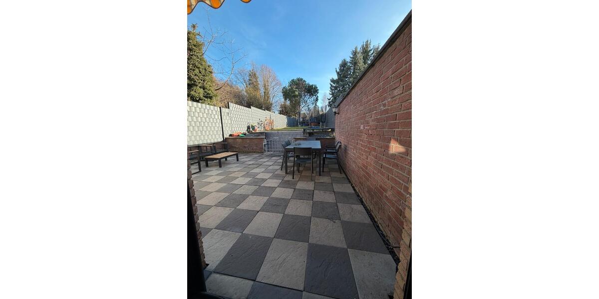 Erdgeschoßwohnung Stolberg (Rheinland) - 4 Zimmer, 105 m&sup2;, 1.350&euro; | Angebot:26207909