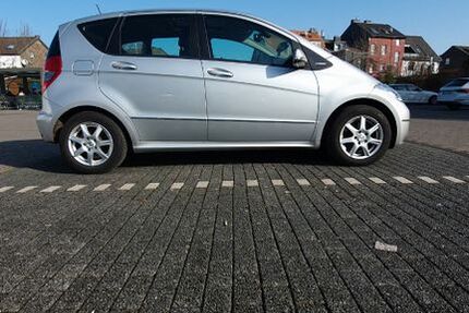 Mercedes-Benz A 160 64.500 km 6.600 &euro; Aachen 52080