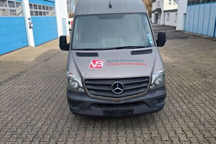 Mercedes-Benz Sprinter 220.000 km 12.000 &euro; Aachen 52068