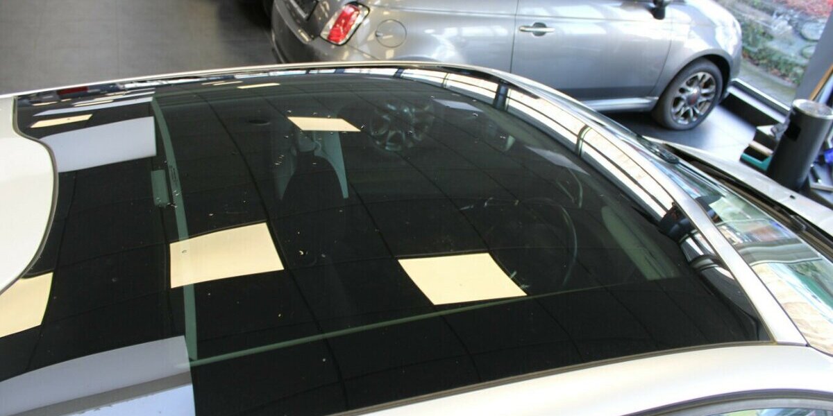 Peugeot 208 1.2 PureTech 82 Style - Panorama - 5-Türig - 89.226 km 8.980 &euro; Euskirchen 53881