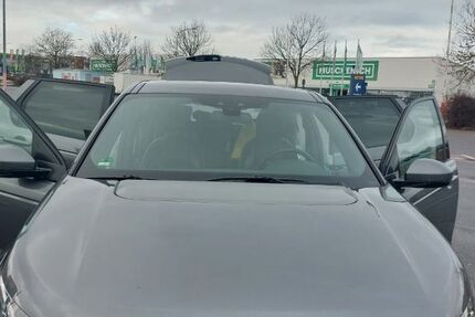 Land Rover Discovery Sport 149.500 km 12.500 &euro; Hilden 40721