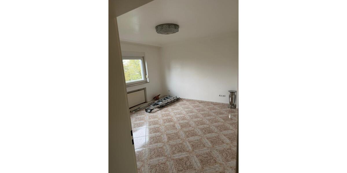 Etagenwohnung Kerpen Buir - 3 Zimmer, 115 m&sup2;, 1.400&euro; | Angebot:25305673