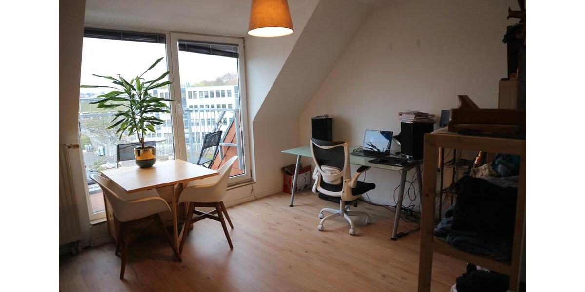 Dachgeschoßwohnung Aachen Aachen-Mitte - 1 Zimmer, 25 m&sup2;, 370&euro; | Angebot:25965168