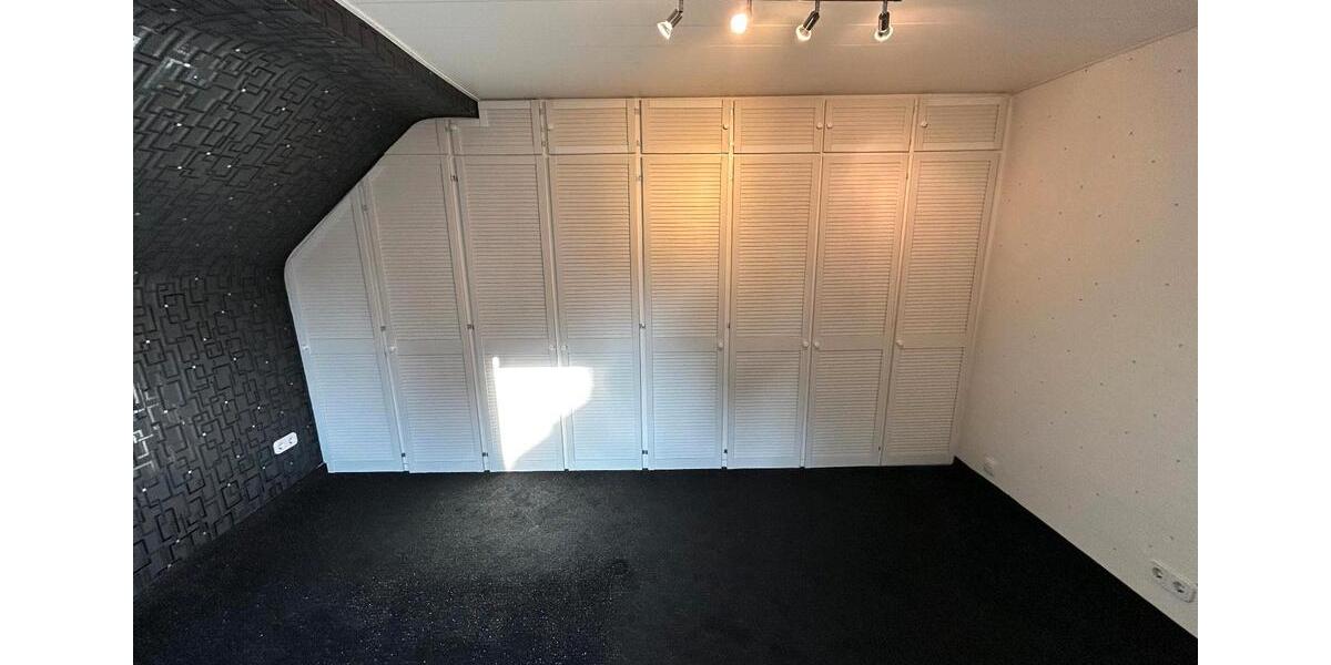 Reihenhaus Alsdorf - 3.5 Zimmer, 81 m&sup2;, 820&euro; | Angebot:25022703