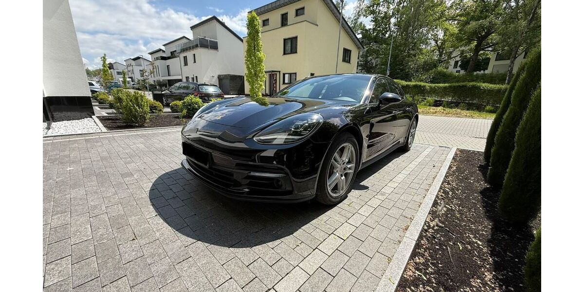 Porsche Panamera 115.723 km 49.980 &euro; Alsdorf 52477