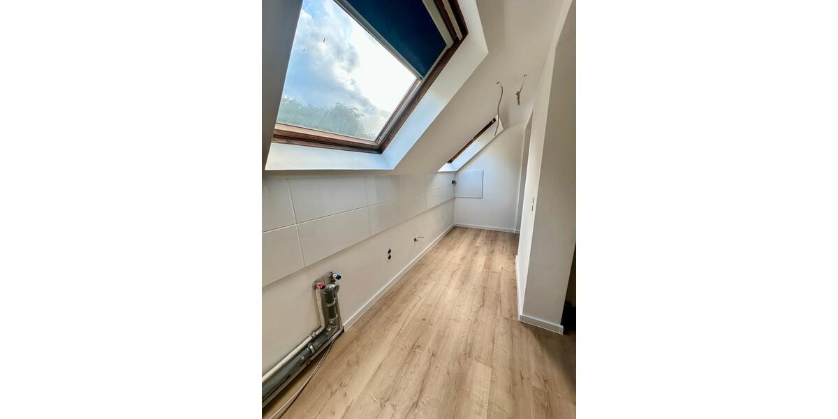 Dachgeschoßwohnung Eschweiler - 3 Zimmer, 55 m&sup2;, 660&euro; | Angebot:26635316