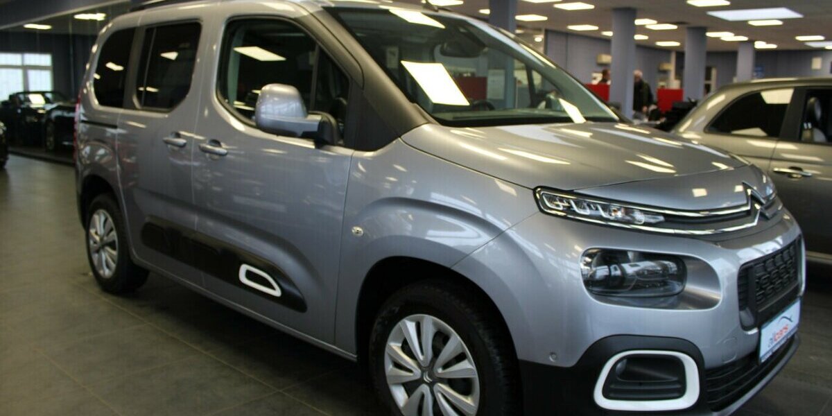 Citroen Berlingo M BlueHDi EAT8 Shine Panorama - Navi 82.816 km 18.980 &euro; Euskirchen 53881