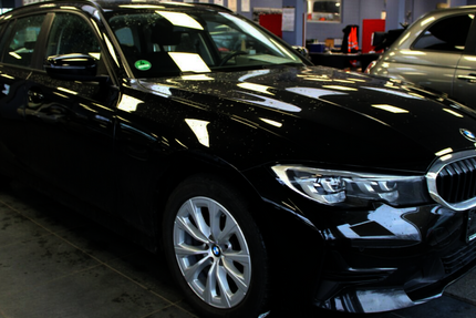 BMW 318 318d Touring Aut. Advantage 97.827 km 22.980 &euro; Euskirchen 53881