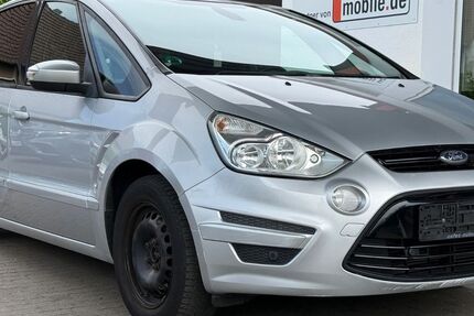 Ford S-Max 300.000 km 3.899 &euro; Euskirchen 53879