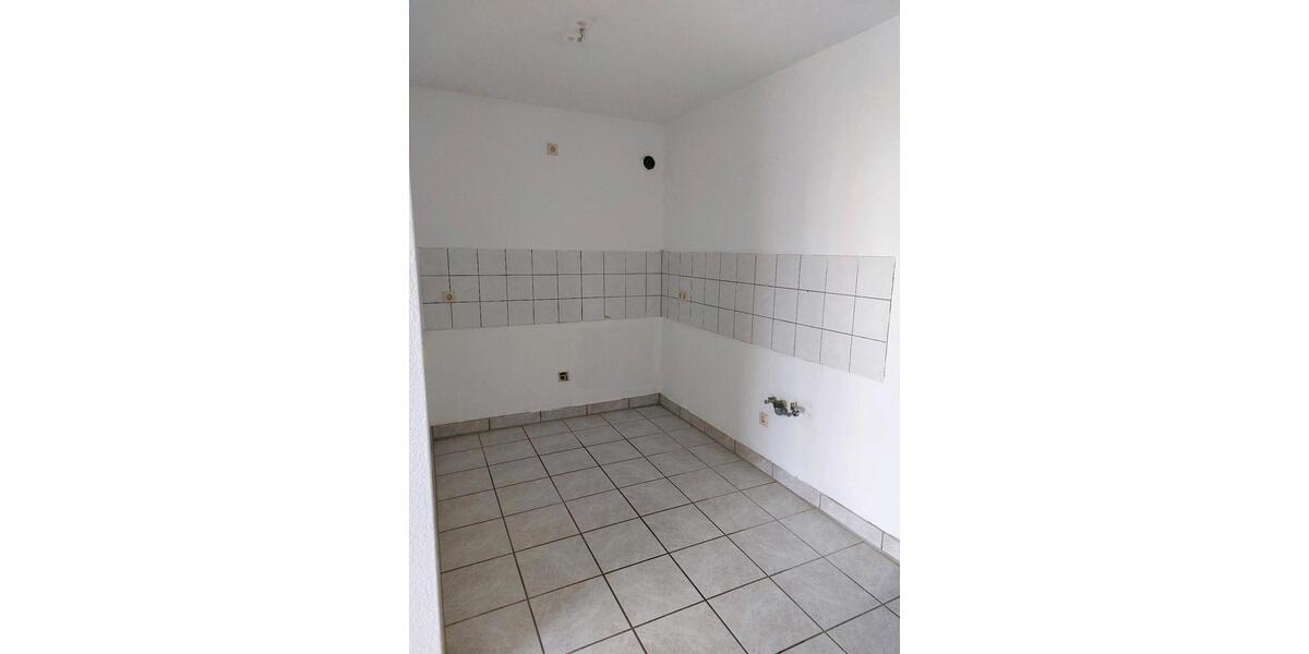 Etagenwohnung Erftstadt - 2 Zimmer, 38 m&sup2;, 370&euro; | Angebot:26350530
