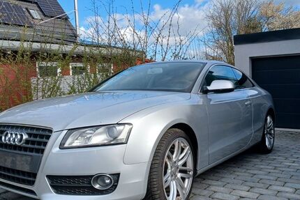 Audi A5 159.000 km 9.950 &euro; Zülpich 53909