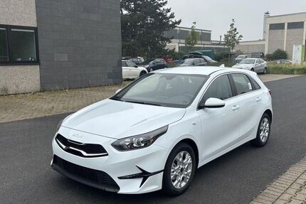 Kia ceed / Ceed 14.000 km 18.490 &euro; Aachen 52078