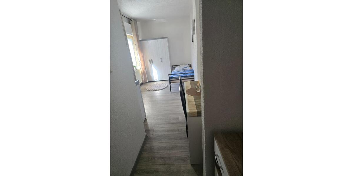 Erdgeschoßwohnung Alsdorf - 1 Zimmer, 12 m&sup2;, 327&euro; | Angebot:26001875
