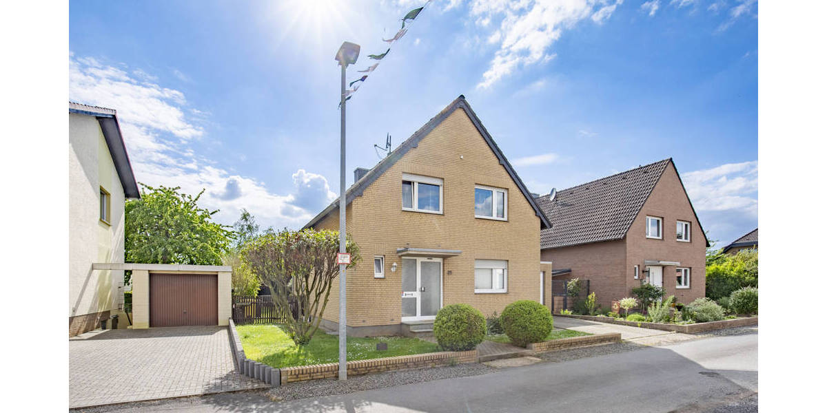 Einfamilienhaus Zülpich Rövenich - 6 Zimmer, 115 m&sup2;, 270.000&euro; | Angebot:26607852