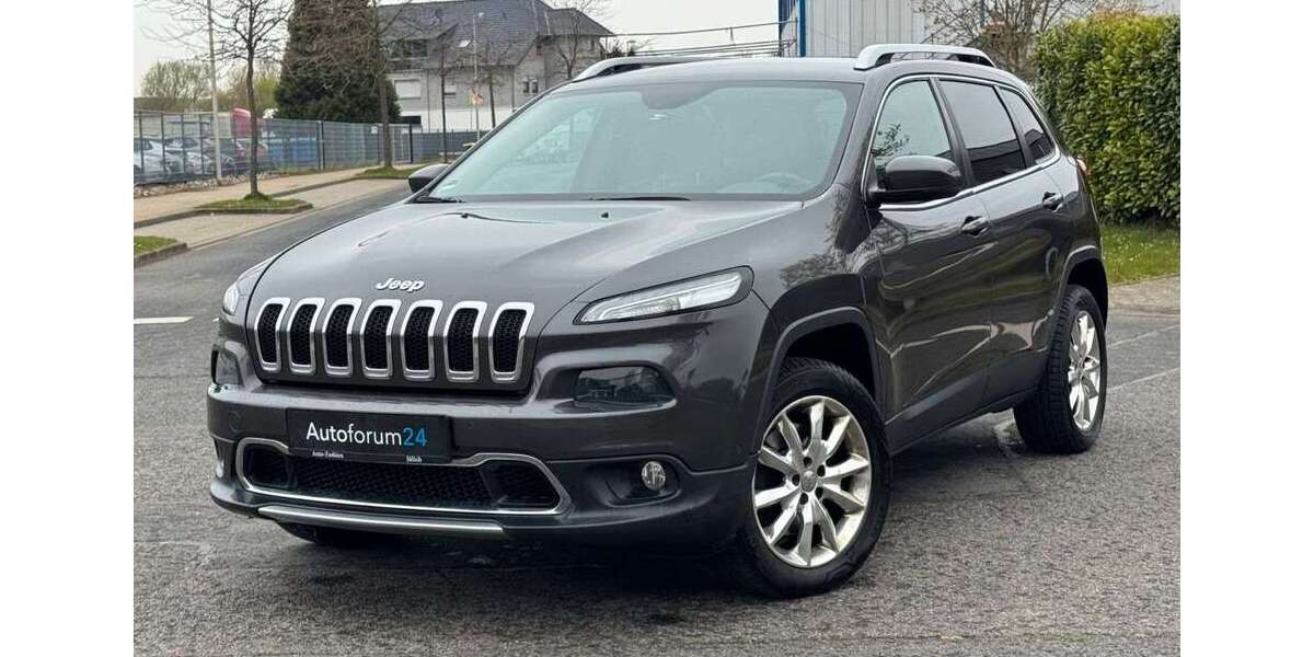 Jeep Cherokee 200.000 km 7.999 &euro; Jülich 52428